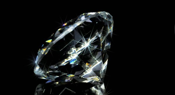 ダイヤモンドの使命「聖なる剣」